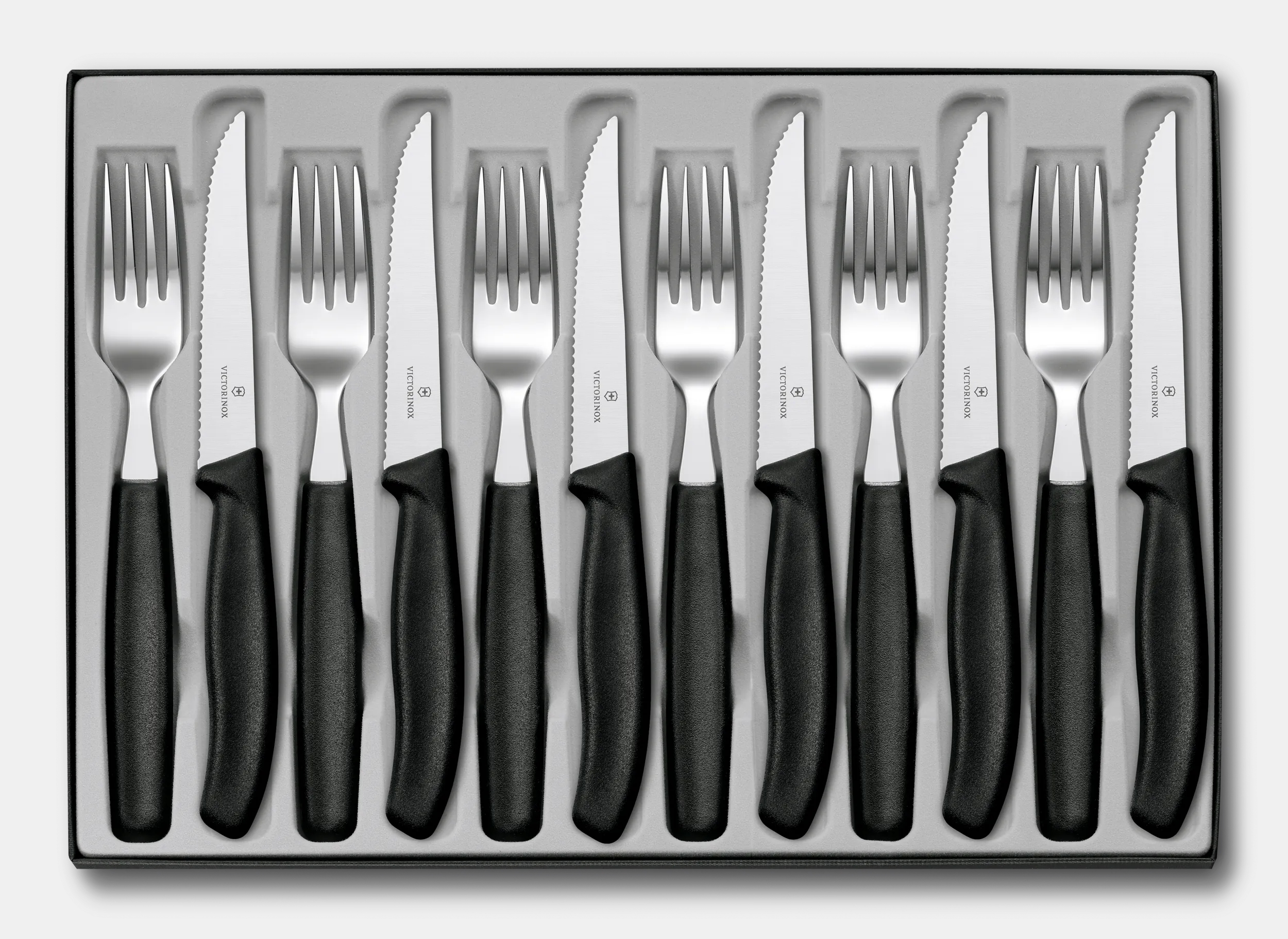 Classic Table Set, 12 pieces - 6.7233.12