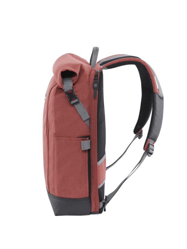 Rolltop laptop cheap backpack victorinox