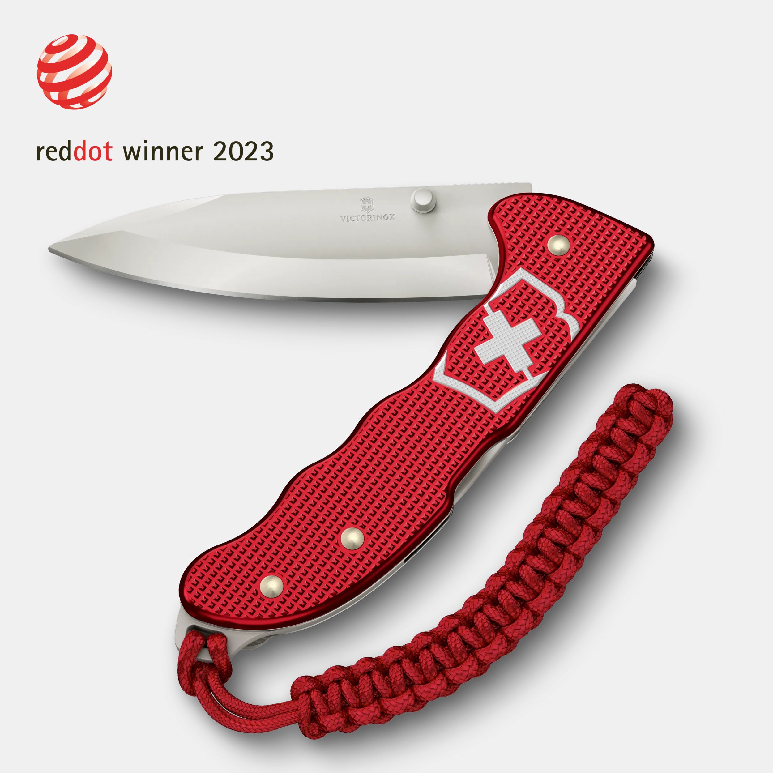 Victorinox Evoke Alox in red 0.9415.D20