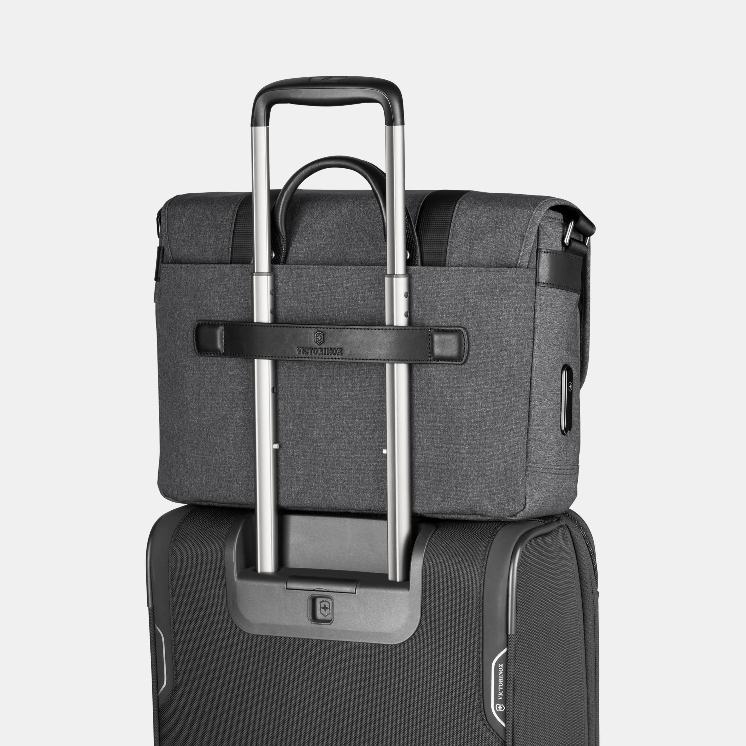 Victorinox laptop messenger cheap