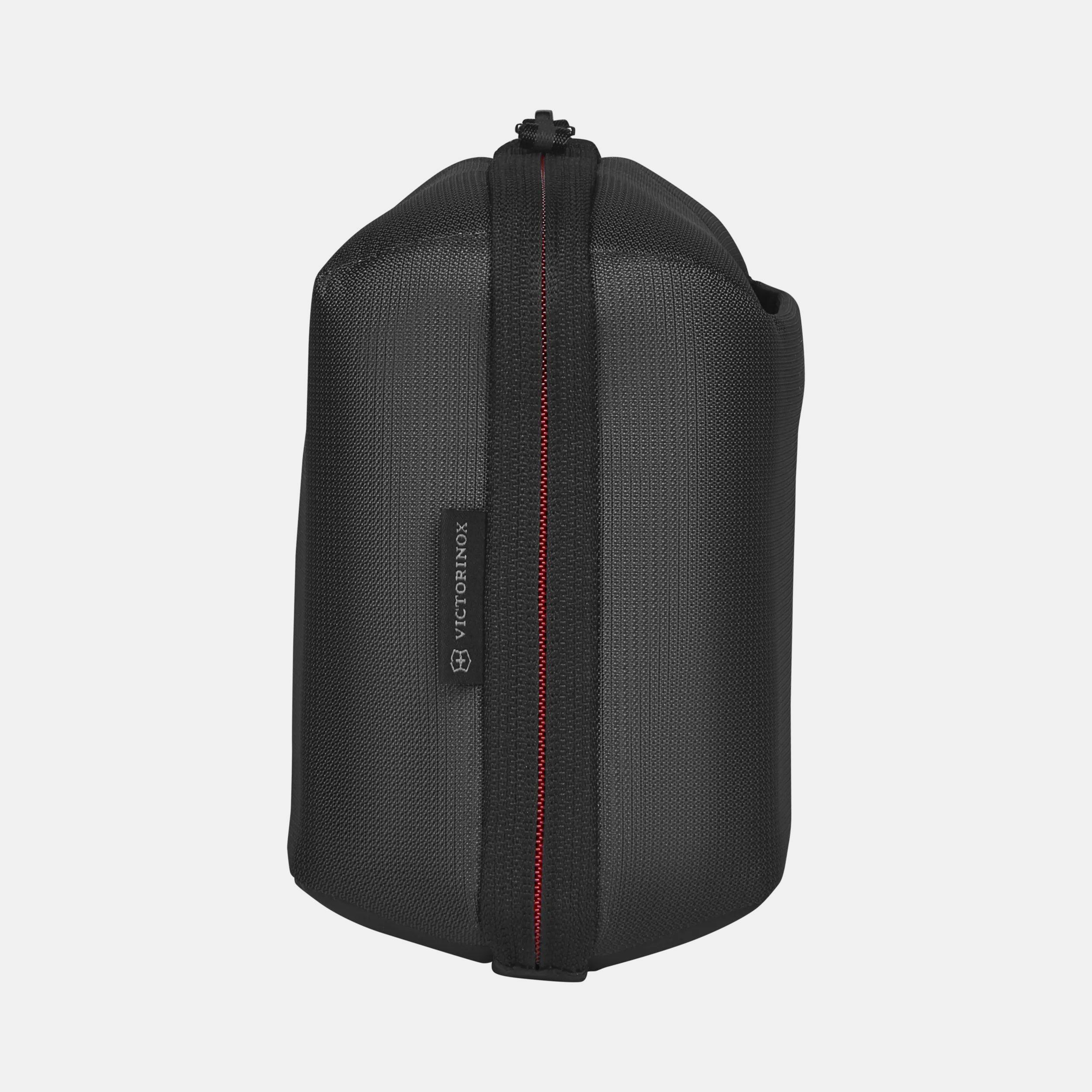 Travel Accessories Edge Toiletry Case Deluxe - 610946