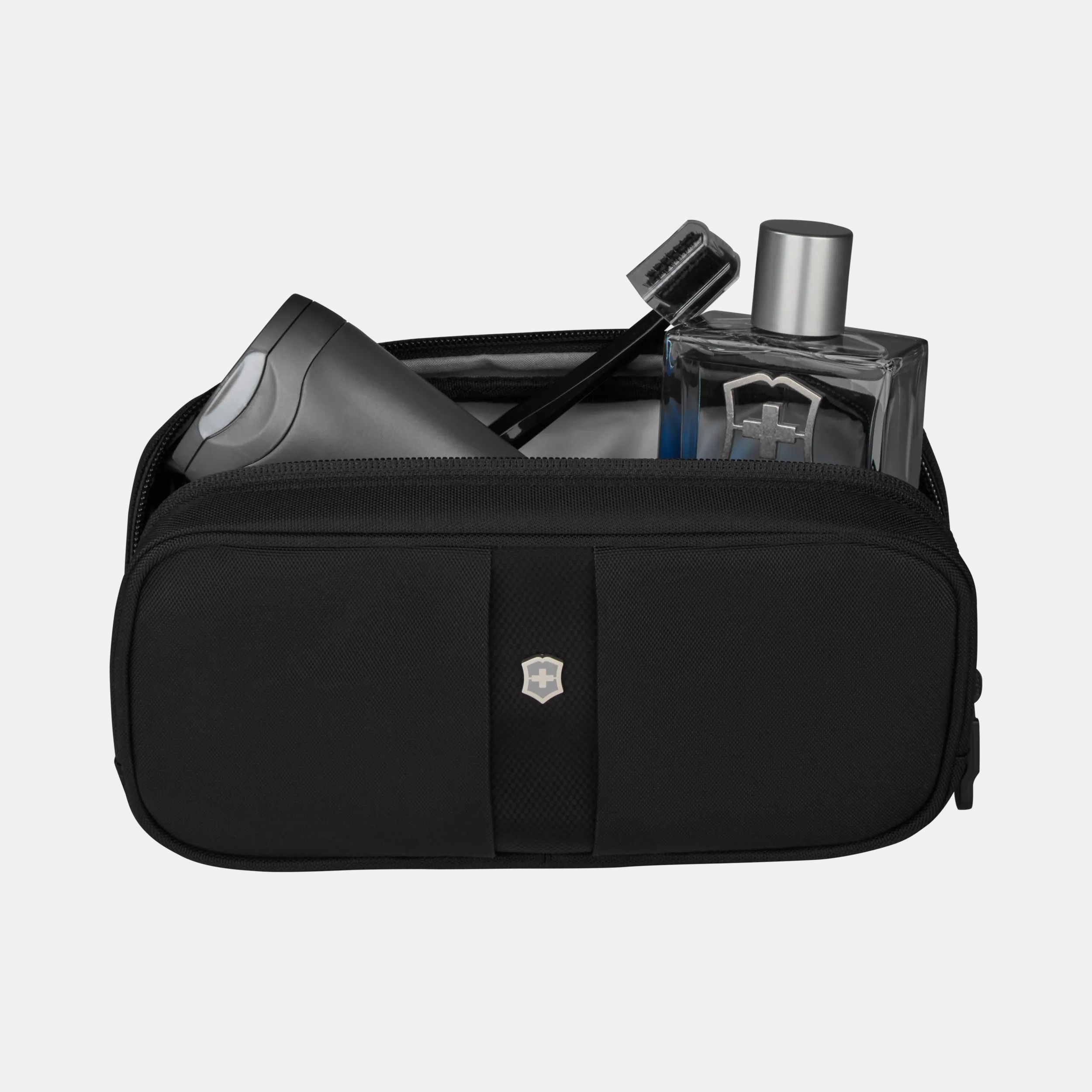 Victorinox Travel Accessories 5.0 Overnight Essentials Kit in black 610600