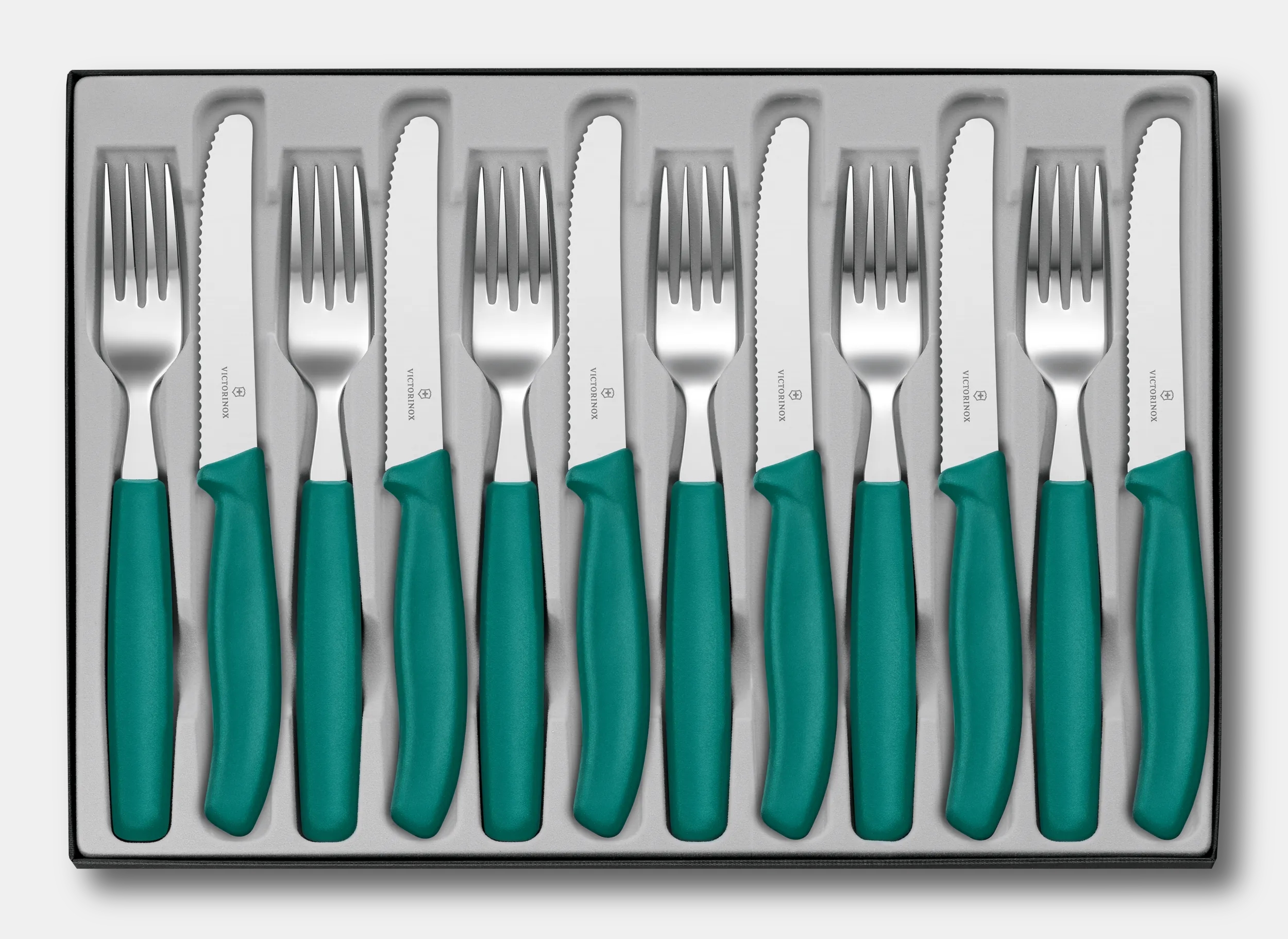 Classic Table Set, 12 pieces - 6.7834.12C1