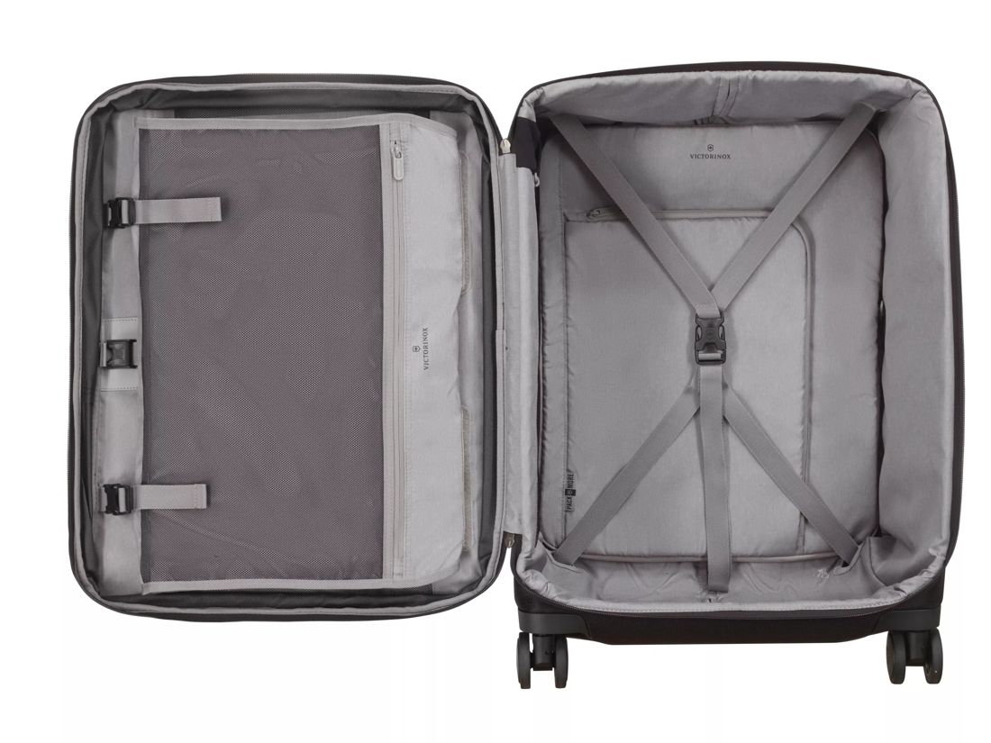 Victorinox Werks Traveler 6.0 Softside Medium Case in black - 605408