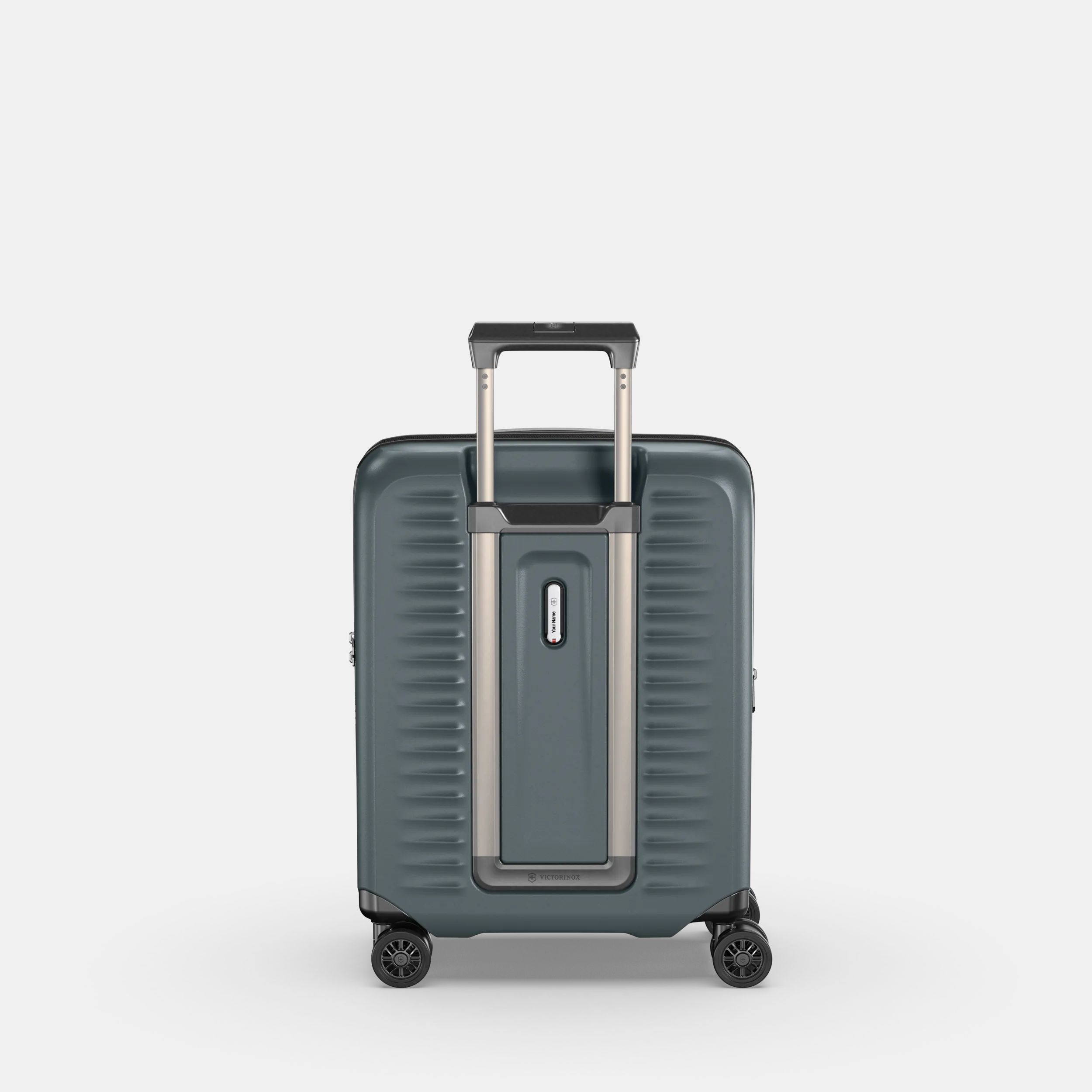 Victorinox Airox Advanced Global Carry on in Storm 653130