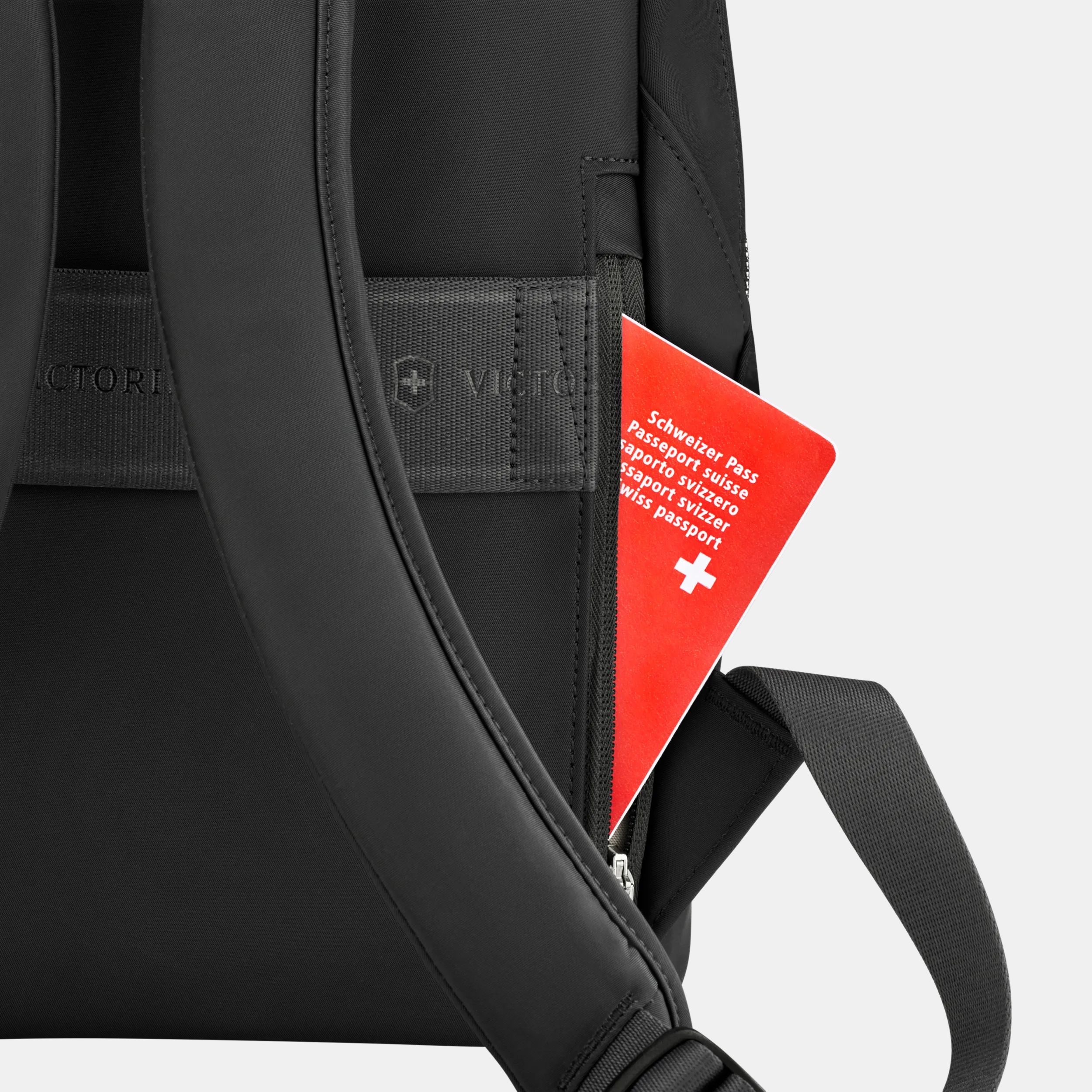 Compact Backpack z&nbsp;kolekcji Victoria Signature - 612203