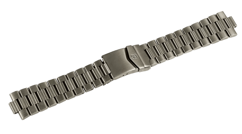 Victorinox Summit XLT - Titanium Bracelet with Clasp in Summit XLT 