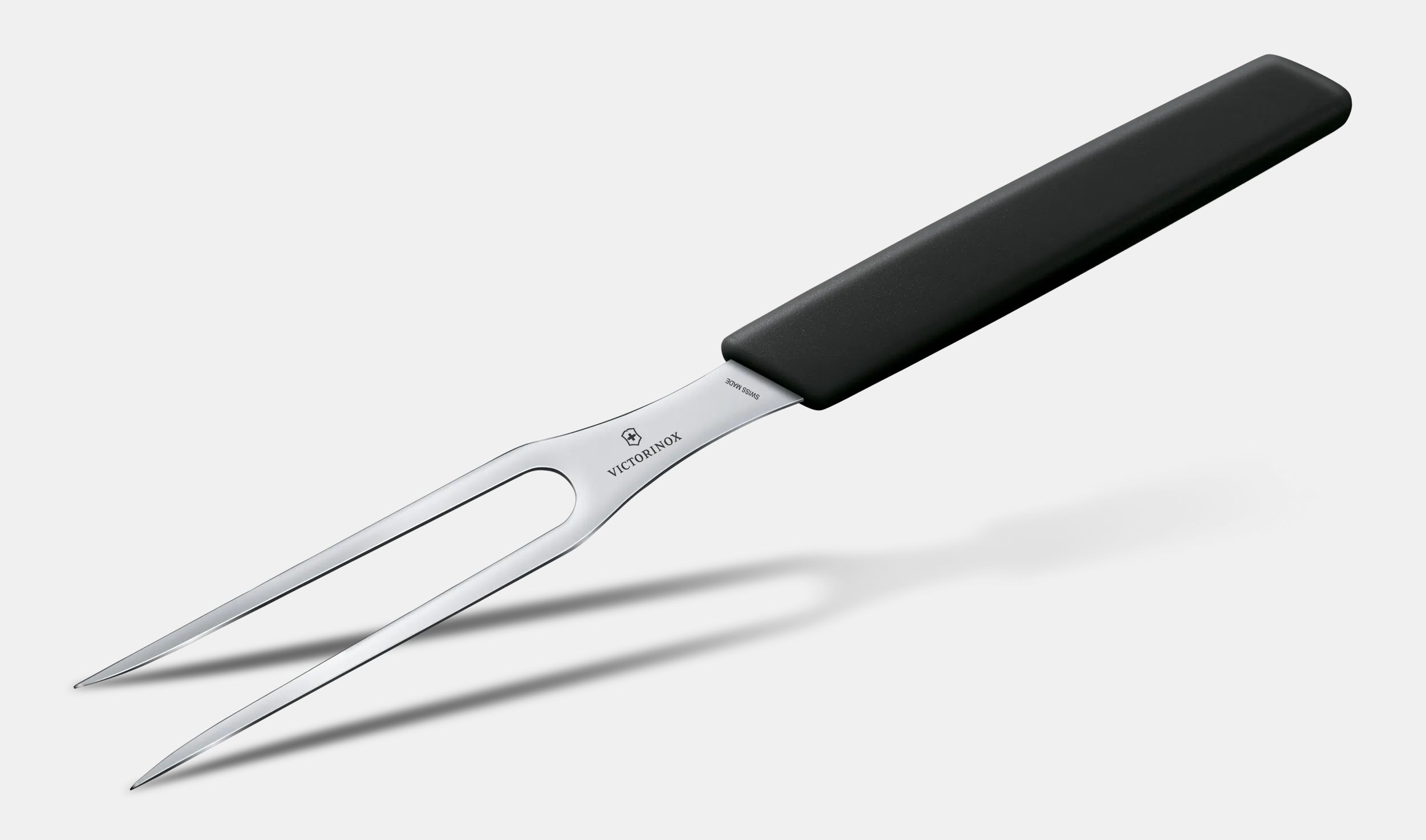 Victorinox 「スイスモダン」カービングフォーク ブラック