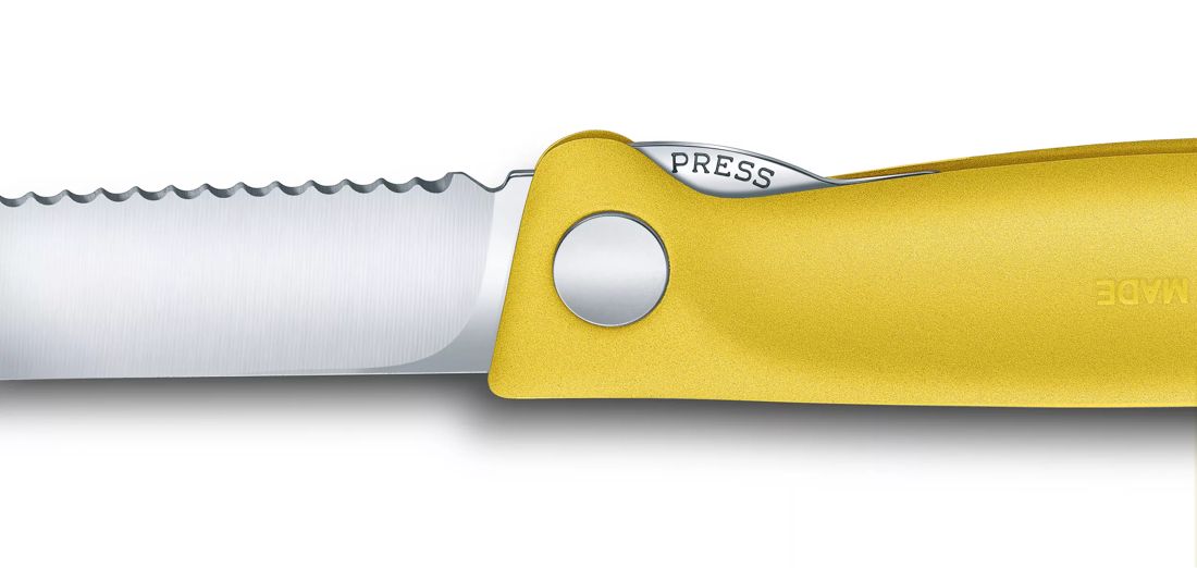 Swiss Classic Picnic Knife - 6.7836.F8B