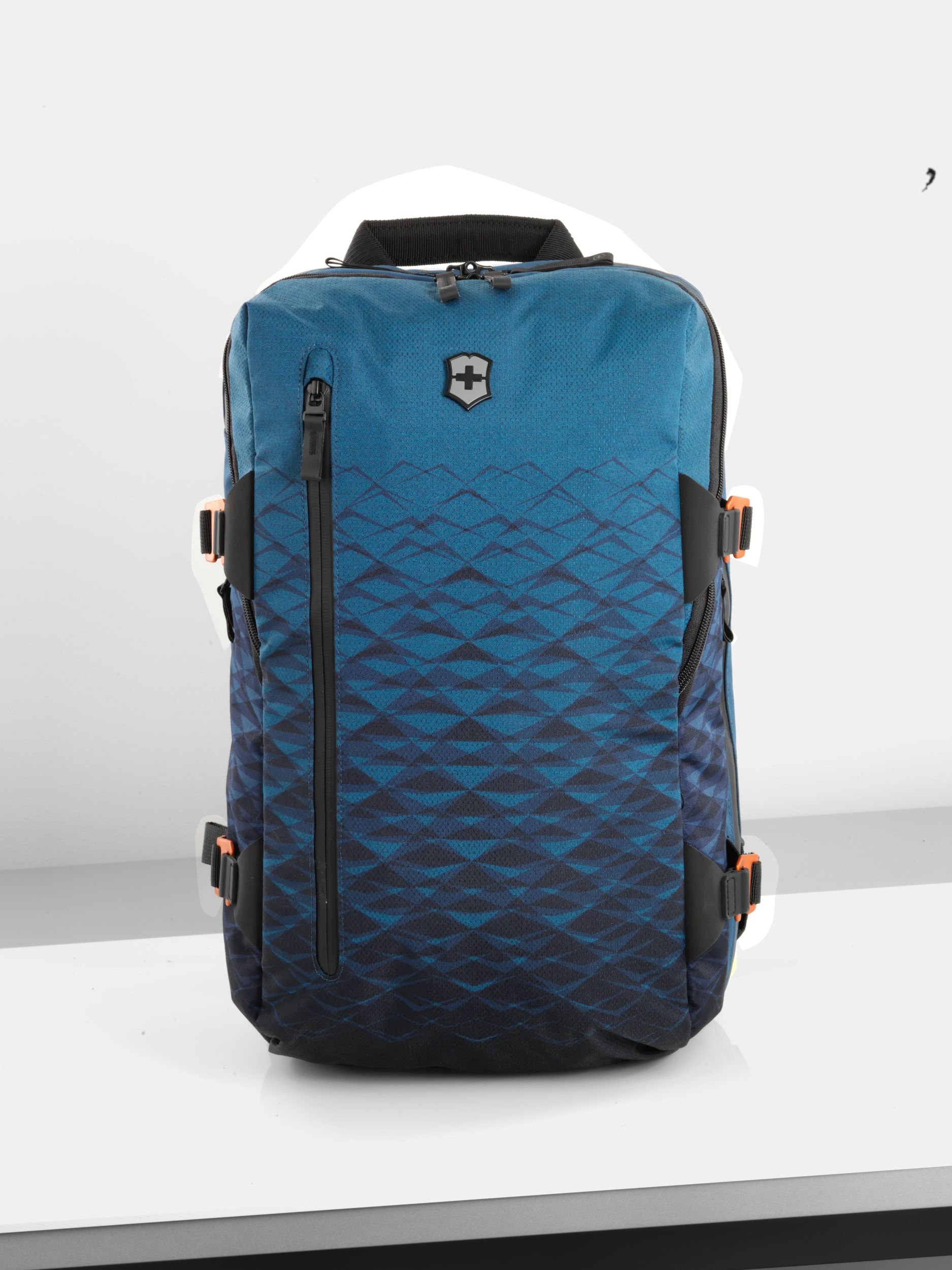 Victorinox vx touring 17 discount