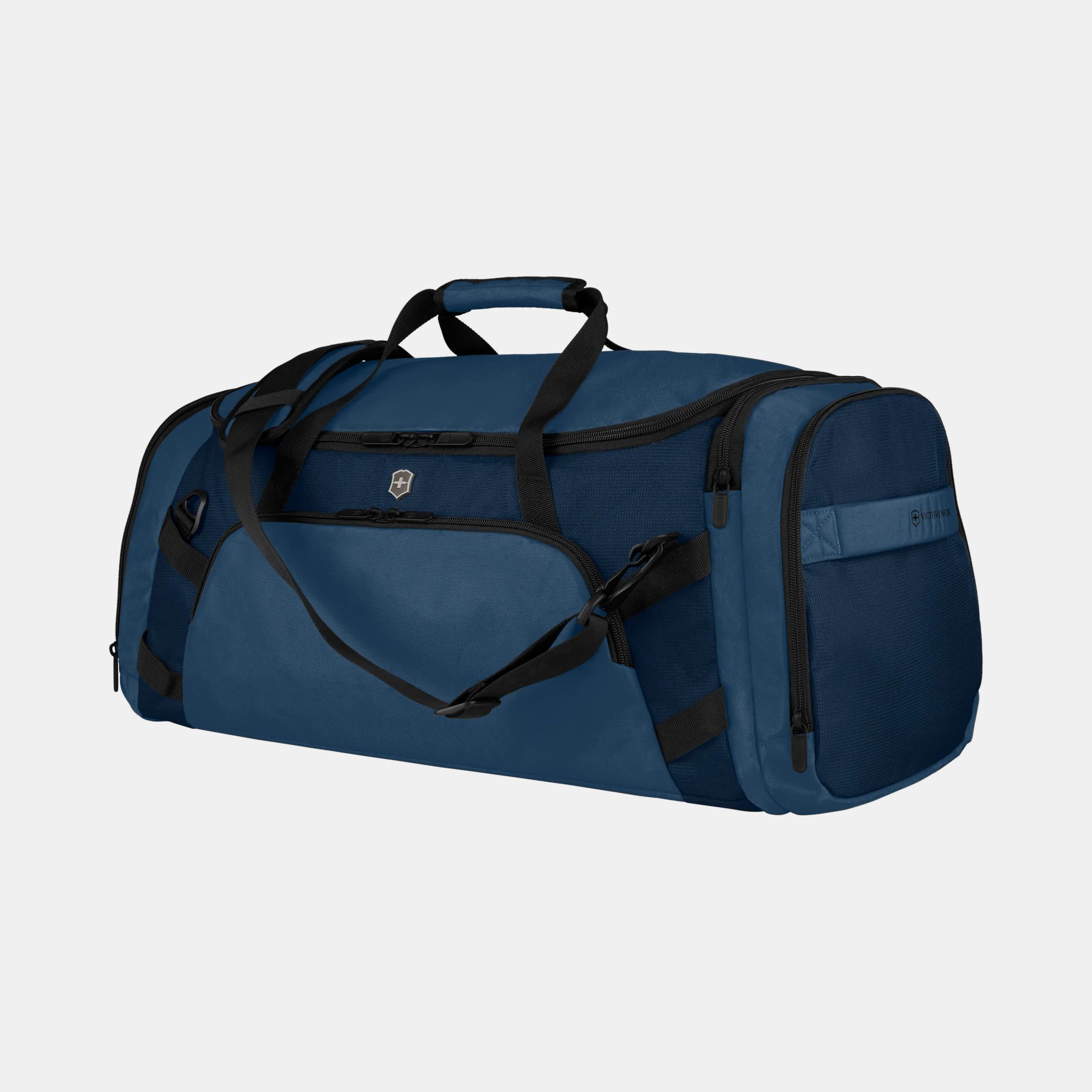 Victorinox VX Sport EVO 2 in 1 Backpack Duffel in navy 611421