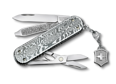 Victorinox Swiss Army Limited Edition Adidas Classic SD Multi-Tool,  Solemate, 2.3 Closed - KnifeCenter - 0.6223.ADI