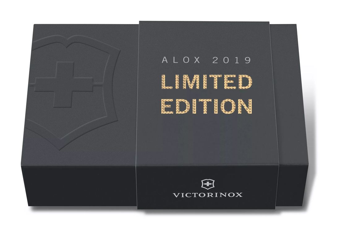 Victorinox Classic Alox Limited Edition 2019 in gold - 0.6221.L19