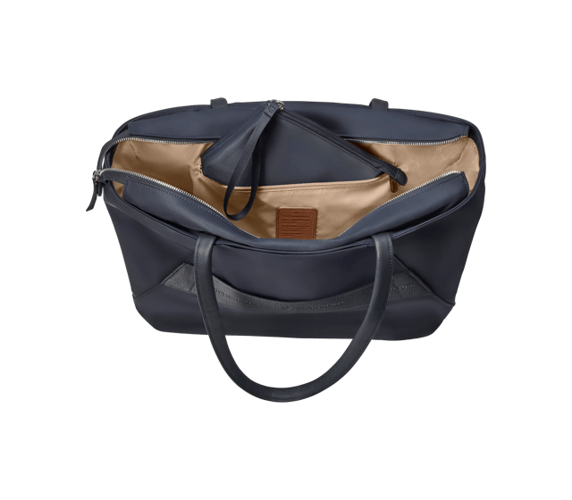 Victoria Signature Tote-612206