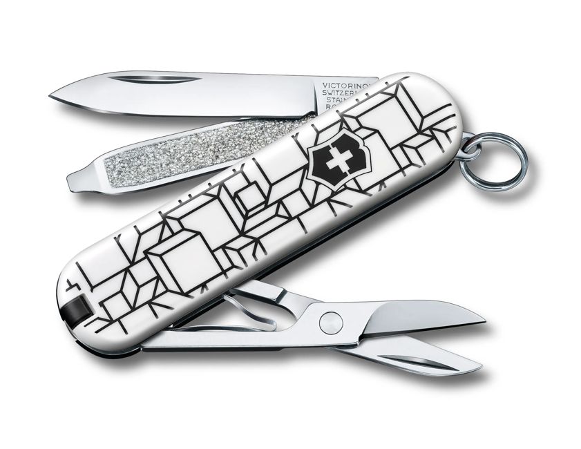 Victorinox Classic Limited Edition 2021 in Cubic Illusion Victorinox Classic Limited Edition 2021 in Cubic Illusion