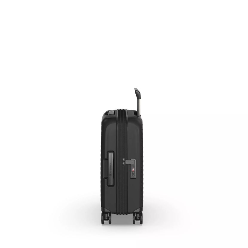 Victorinox Airox Advanced Global Carry-on in black - 612586
