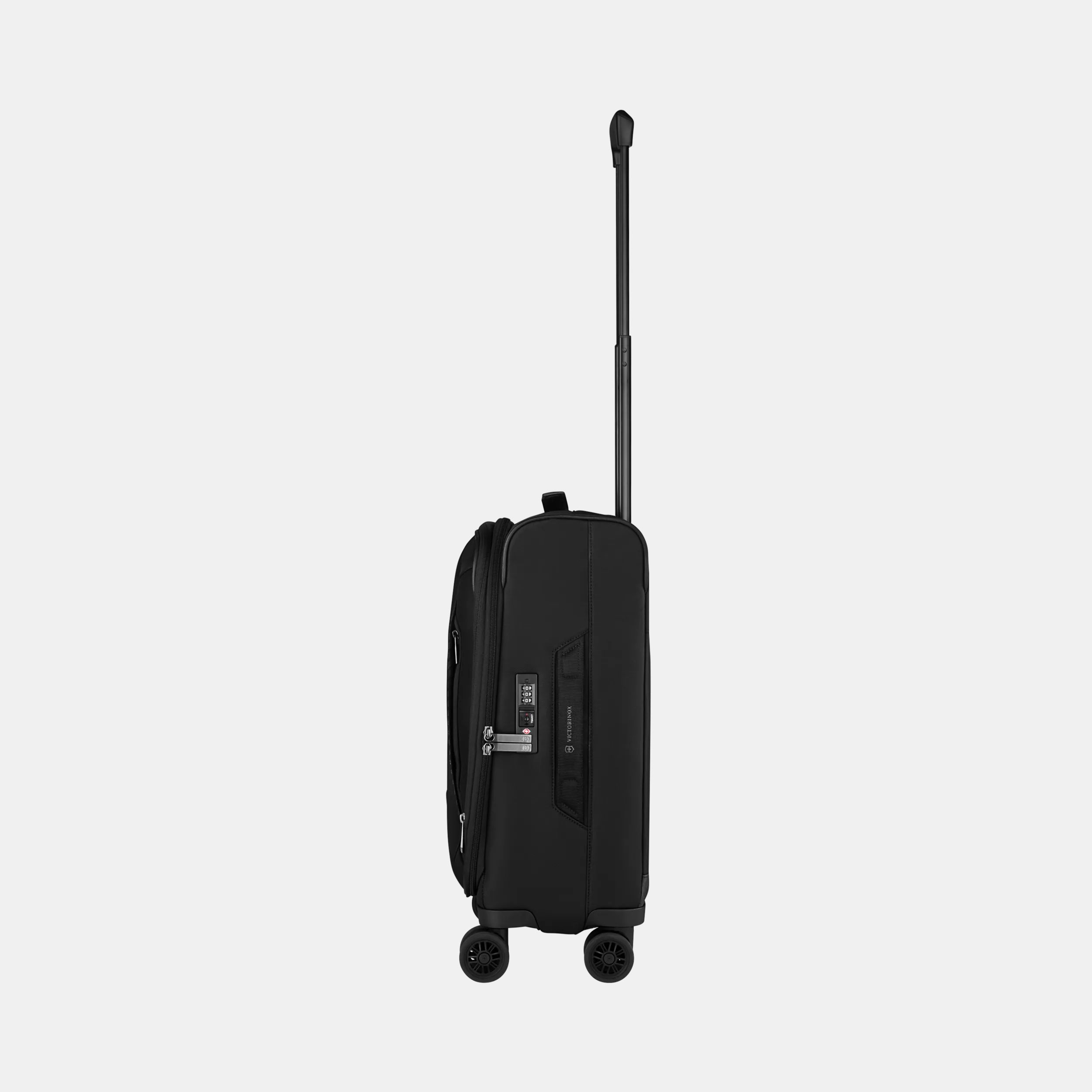 Victorinox クロスライト フリークエントフライヤー ソフトサイド キャリーオン ブラック - 612418