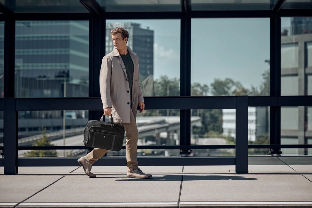 TRG_Briefcases-hero-banner-image