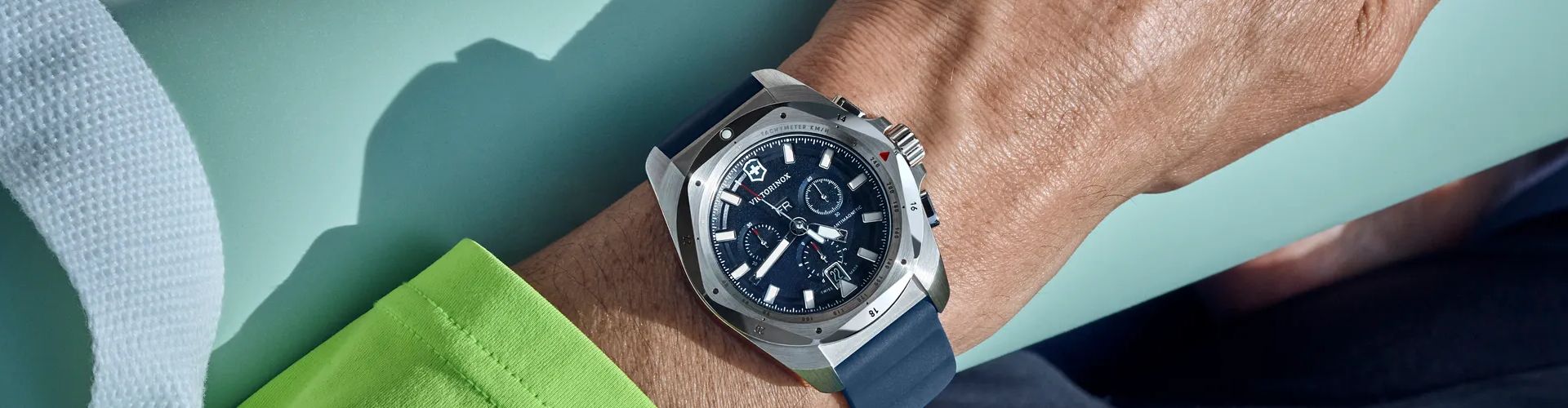 Victorinox watches online hot sale