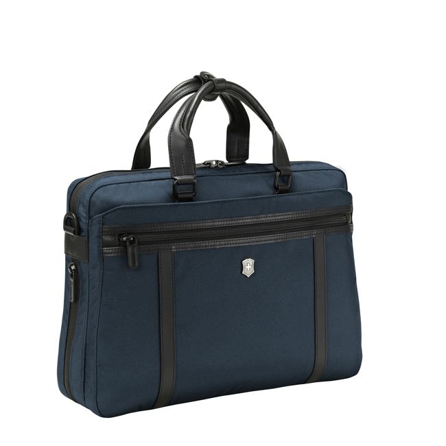 Victorinox Werks Professional 2.0 13
