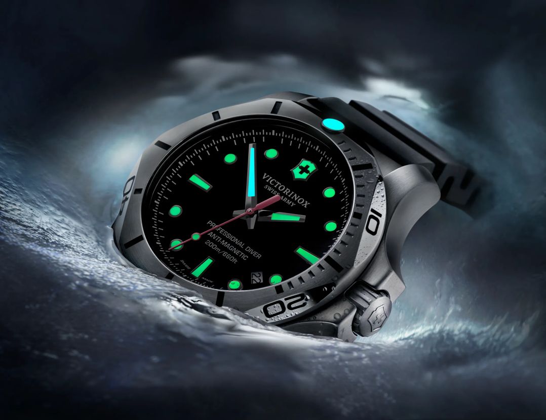 Swiss army diver new arrivals