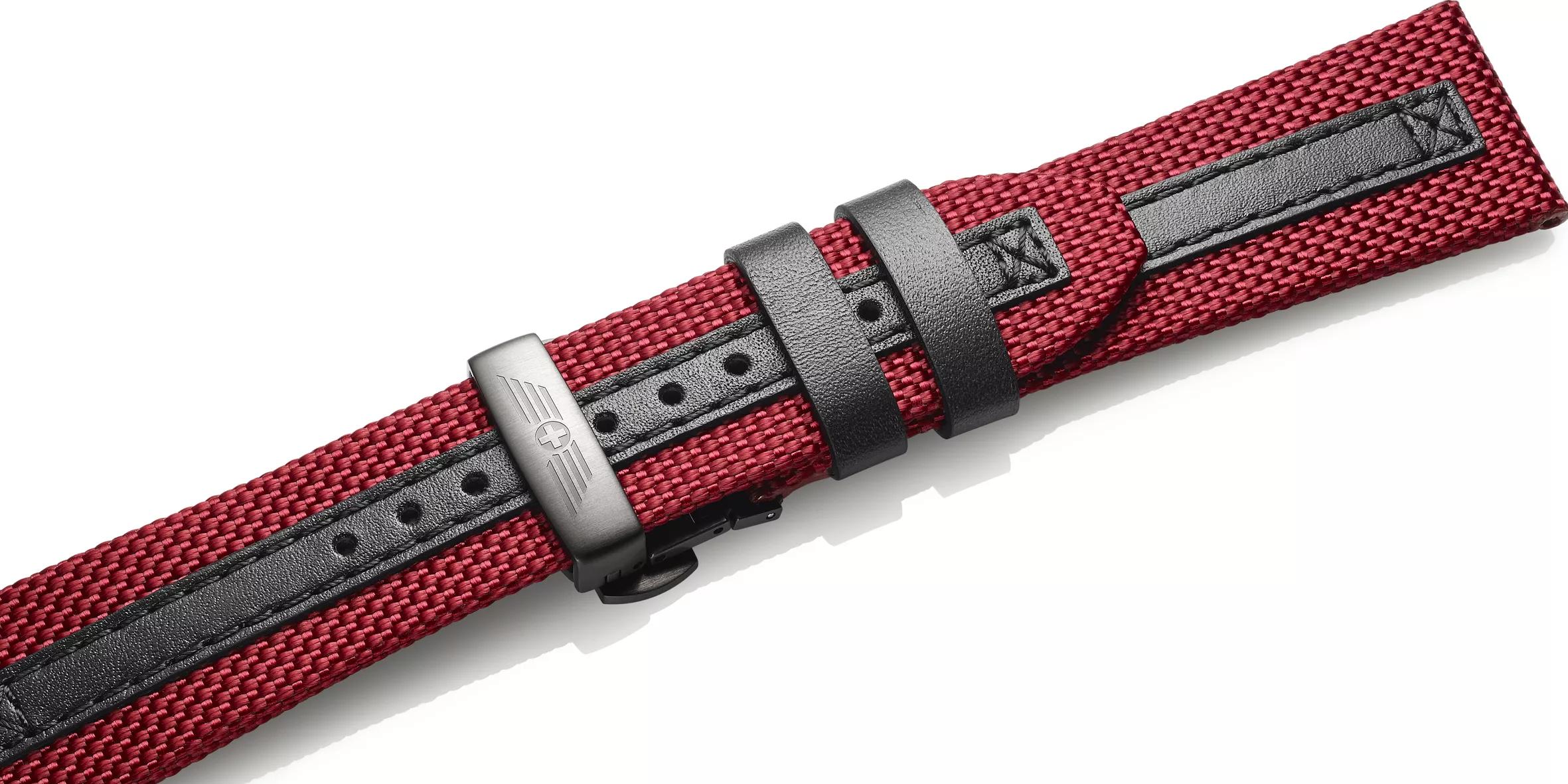 Fabric strap with buckle-005082