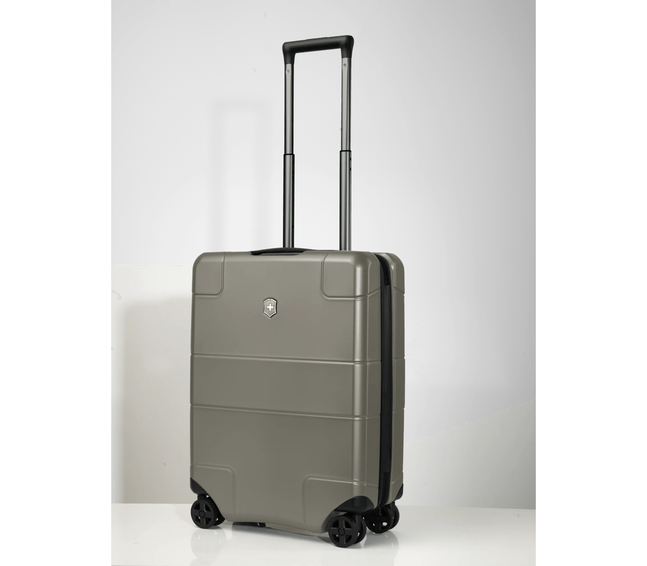 Lexicon Hardside Global Carry-On - null