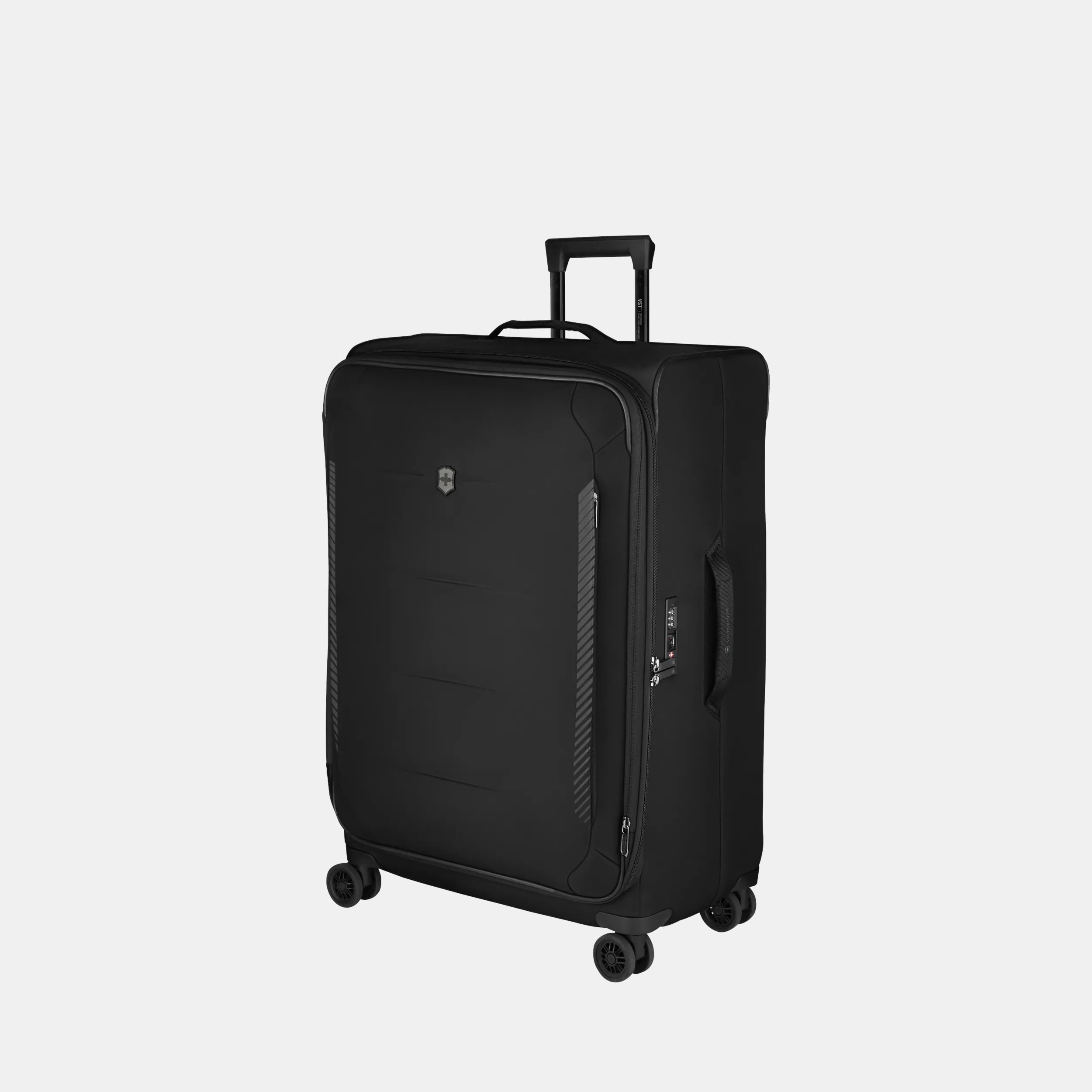 Victorinox Crosslight Large Softside Case in black 612421