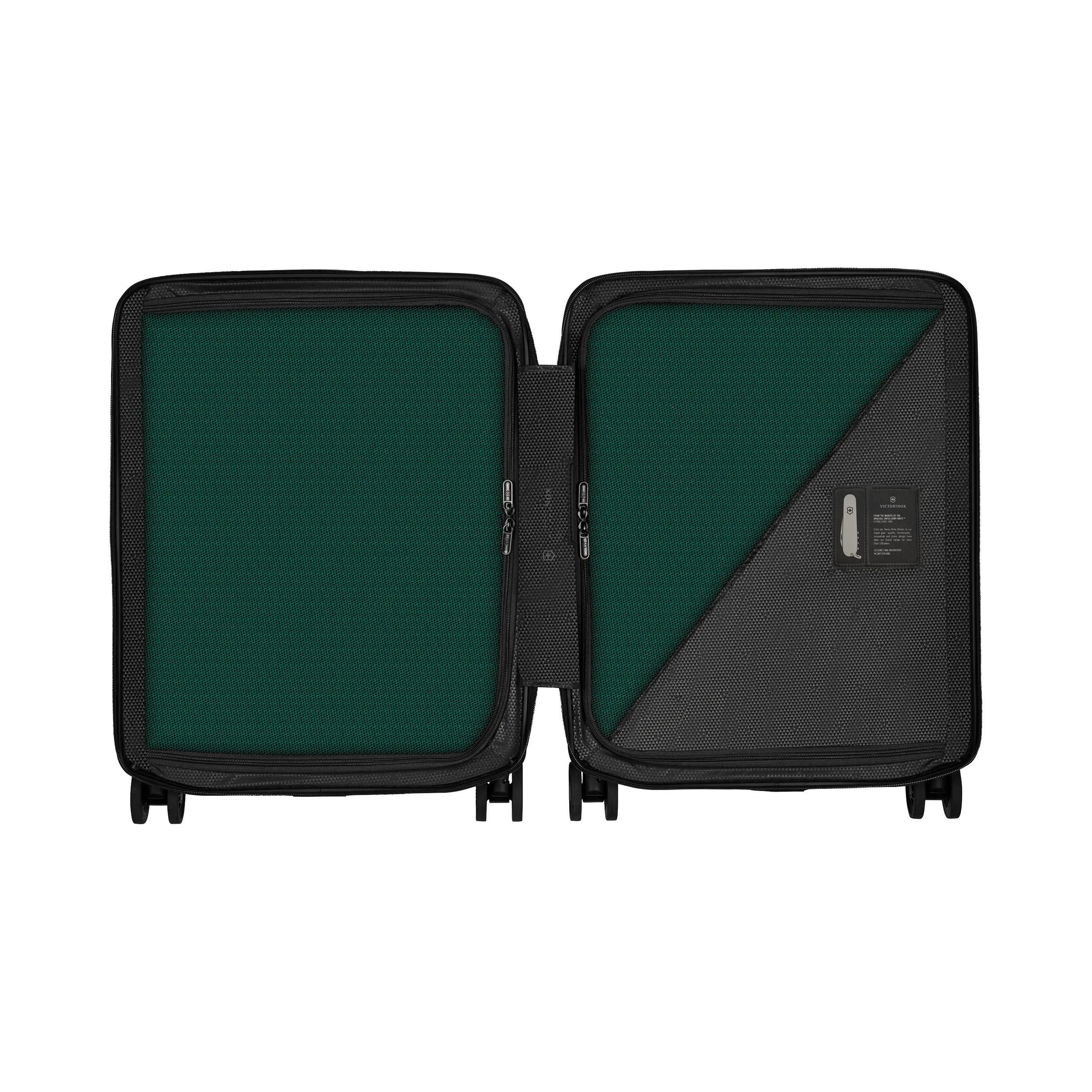 Airox Global Hardside Carry-on-653502