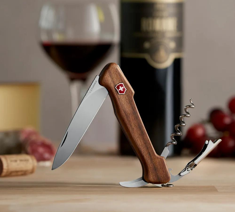 Wine Master Victorinox United Kingdom