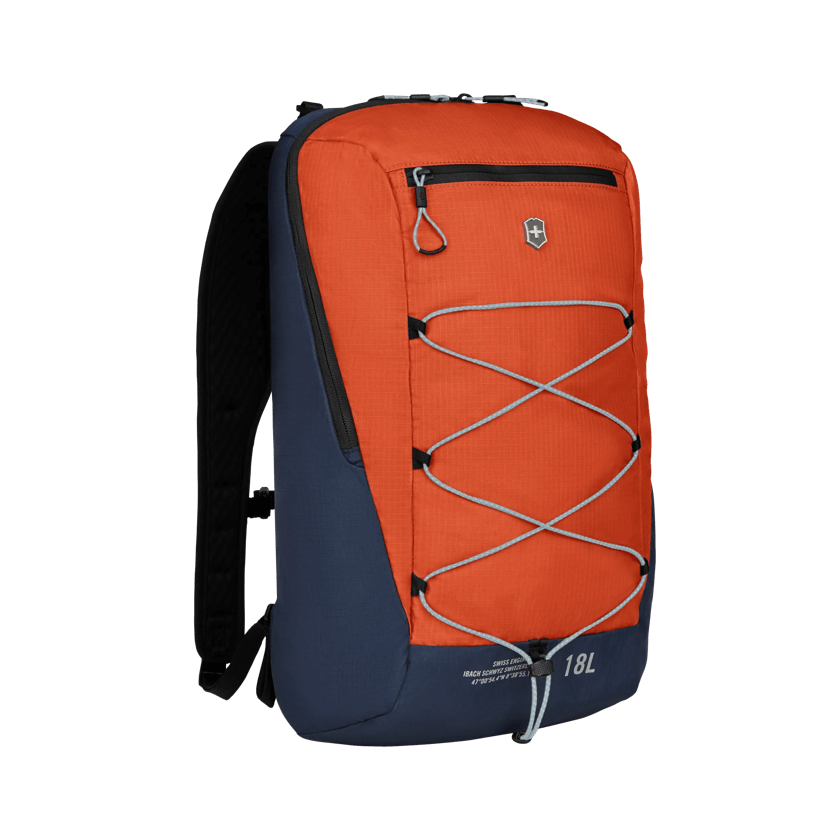 Victorinox altmont hotsell active compact