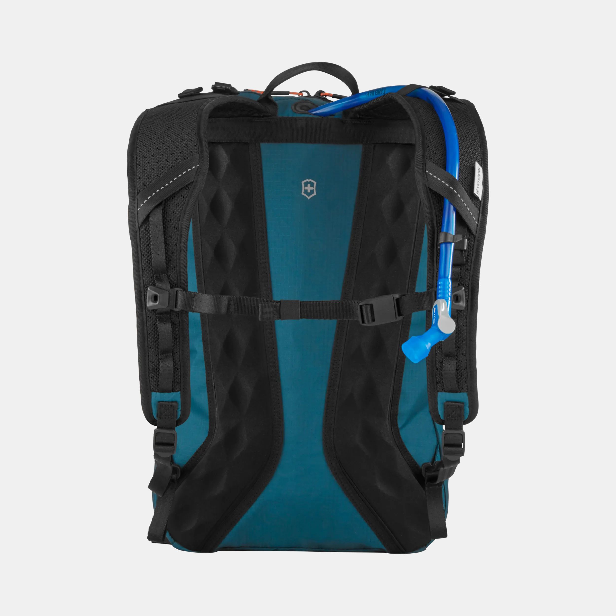 Victorinox altmont active compact discount