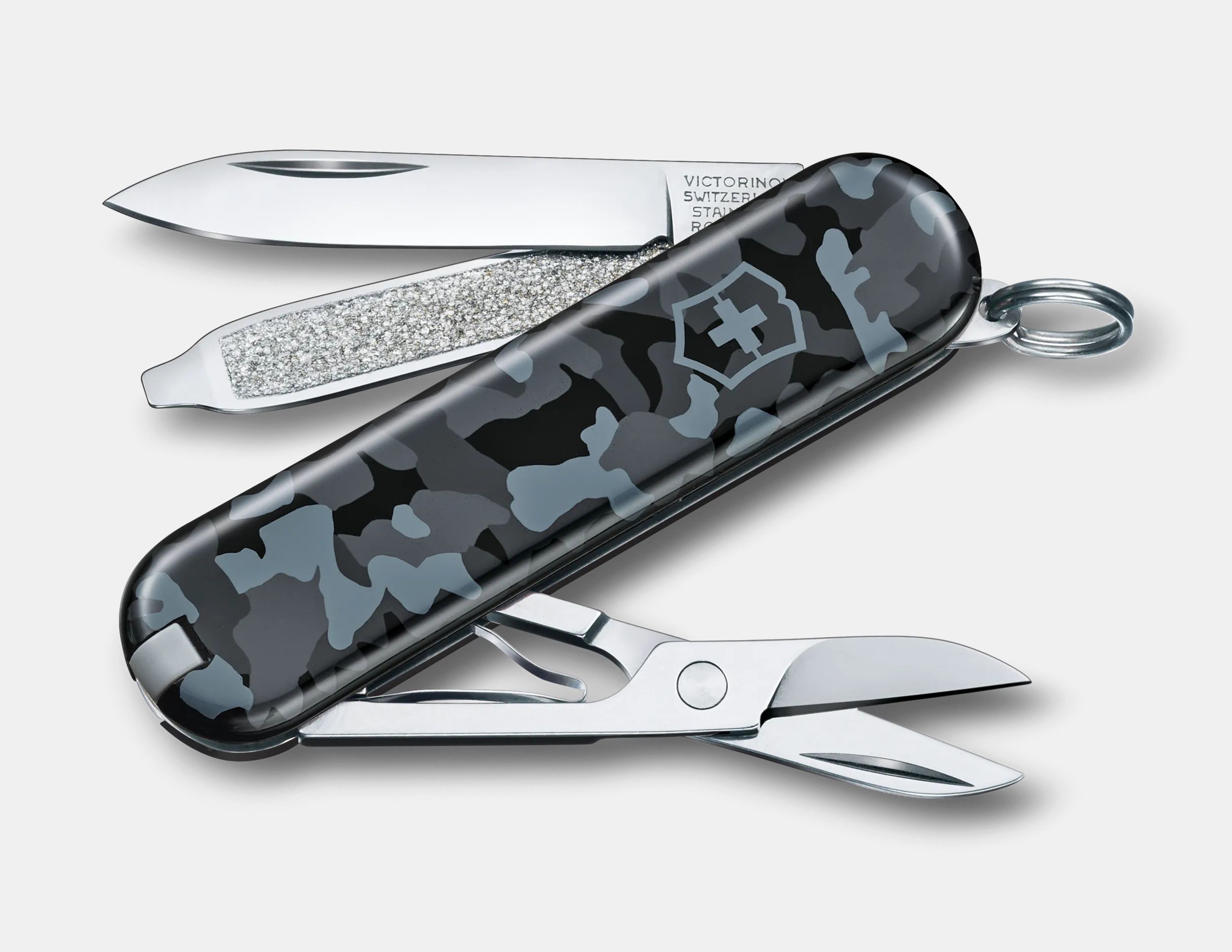 Victorinox Classic SD Printed in Navy Camouflage 0.6223.942