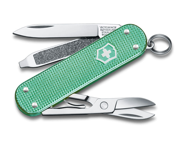 Victorinox Alox Classic SD Swiss Army Knife 0.6221.241G The Best EDC for  Everyone To Own and Carry! 