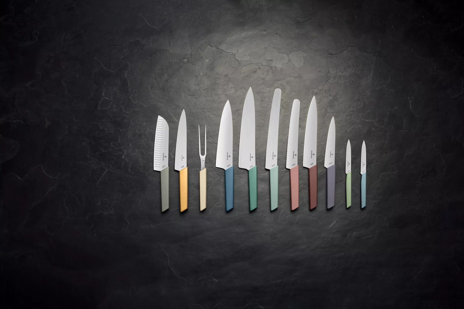 Cuchillo de chef SWISS MODERN, 20 cm, negro, Victorinox 