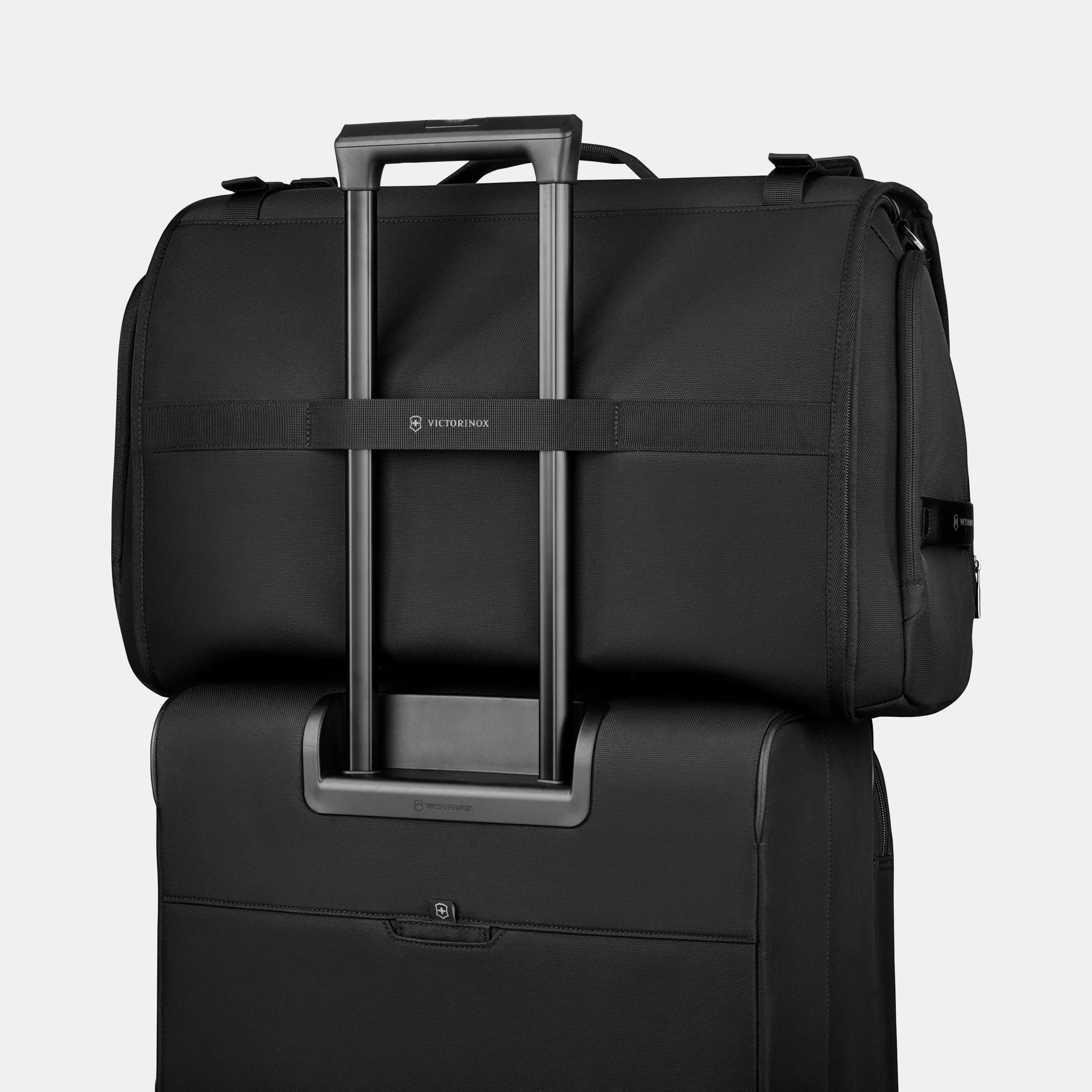 Crosslight Garment Bag - 612426