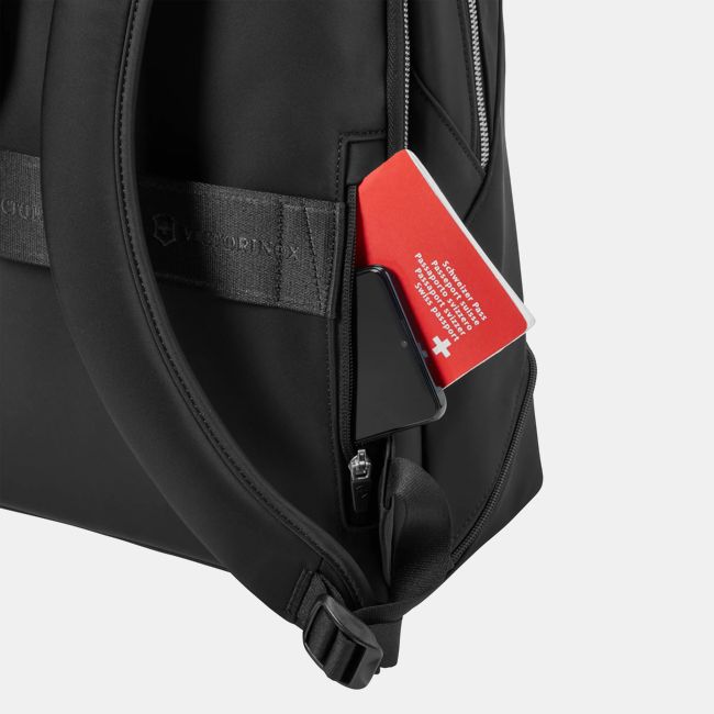 Victorinox ビクトリア シグネチャー デラックス バックパック Victorinox ビクトリア シグネチャー デラックス バックパック
