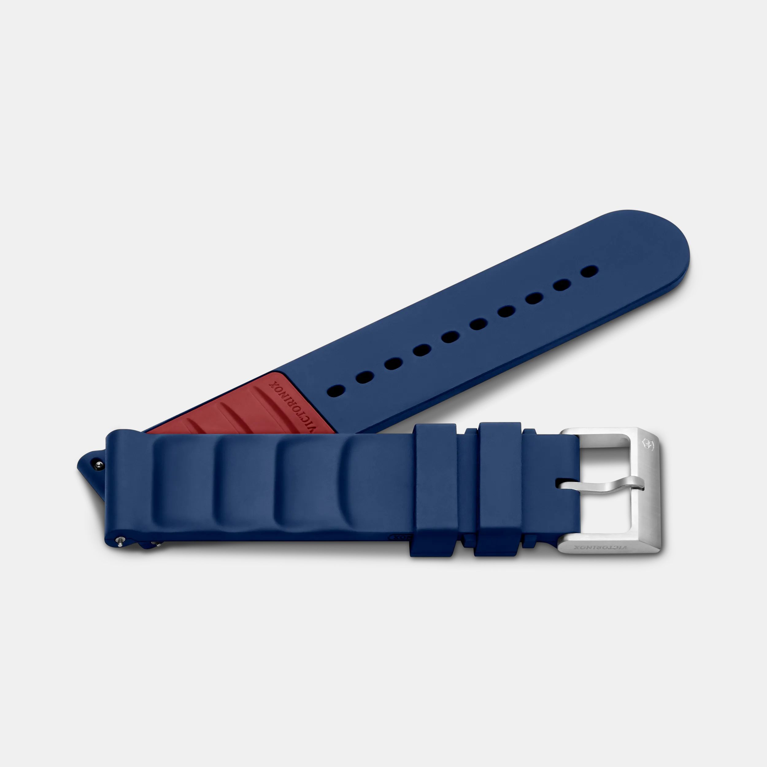 Victorinox silicone strap on sale