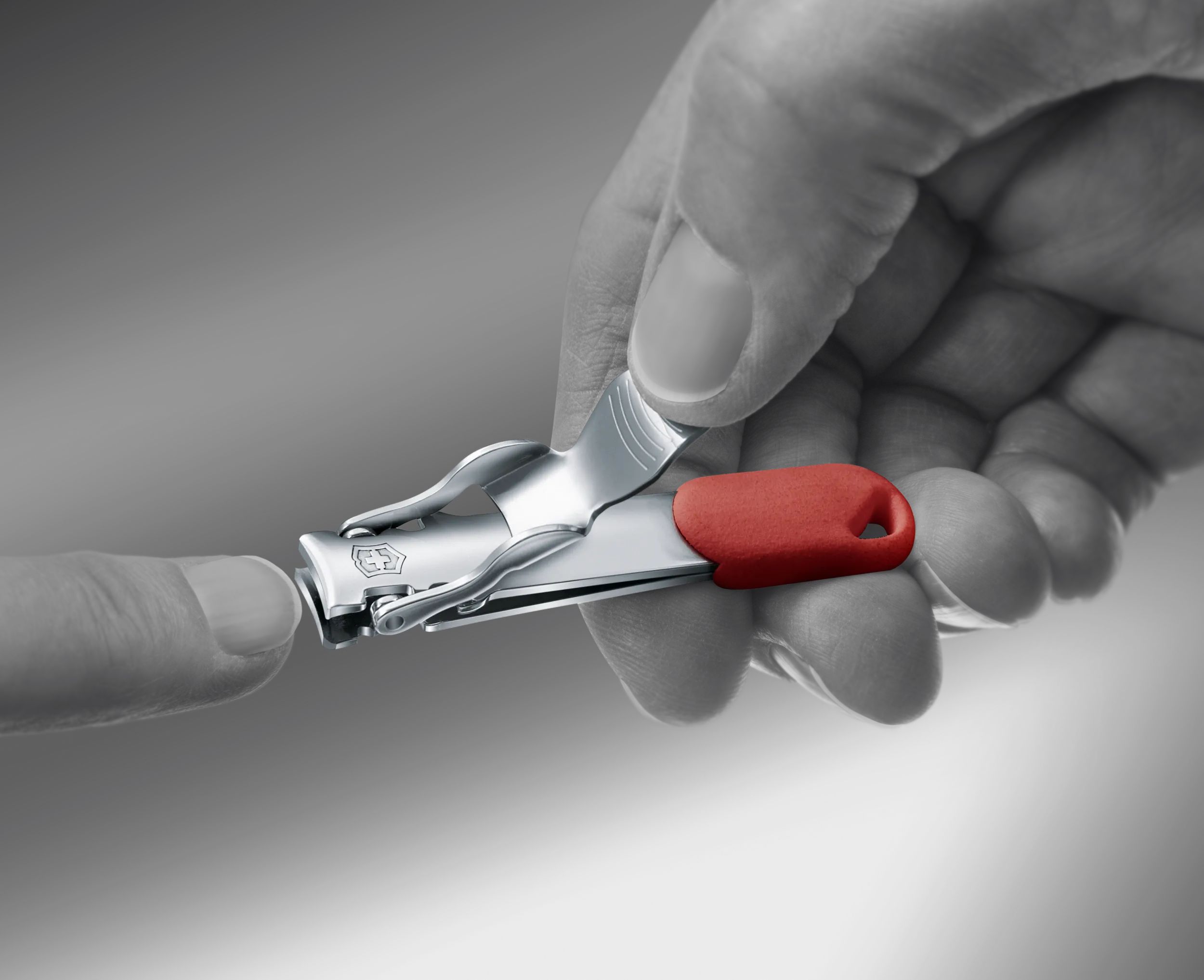 Victorinox nail pliers 2025