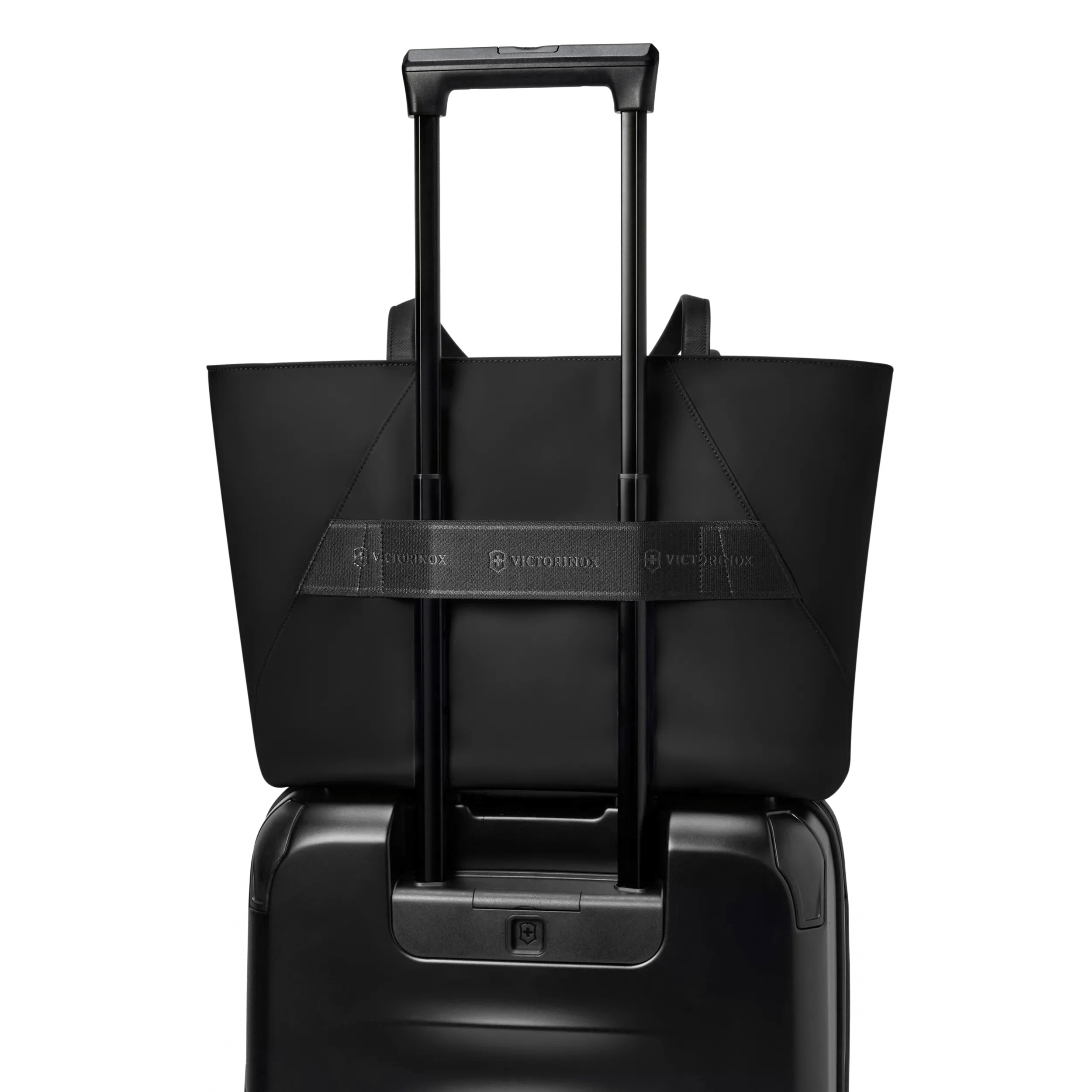 Victoria Signature Tote-612205