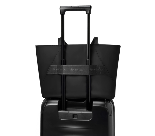 Victoria Signature Tote-612205