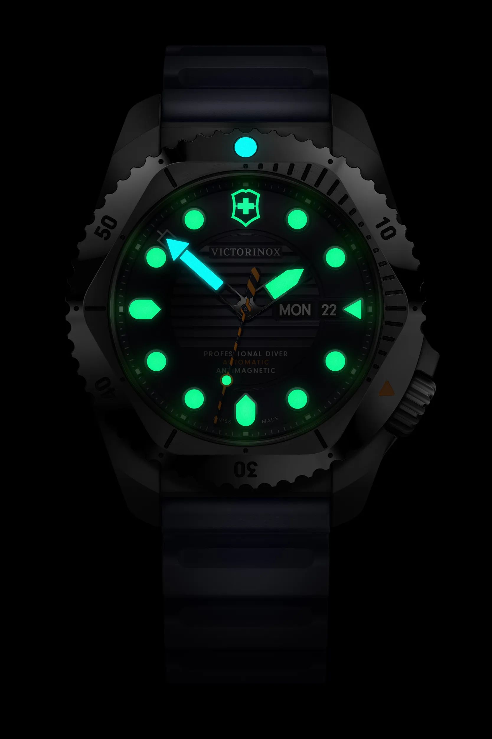 Victorinox Dive Pro Automatic in Dive Pro Automatic 241995