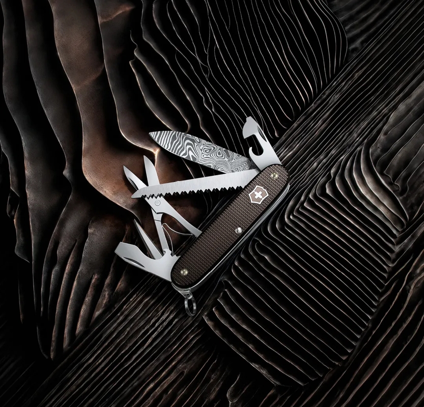 ダマスカス 専用ケース付き VICTORINOX レザーケースプレゼント☆ ビクトリノックス 公式