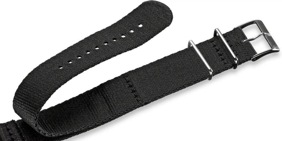 Nylon strap with buckle-004473