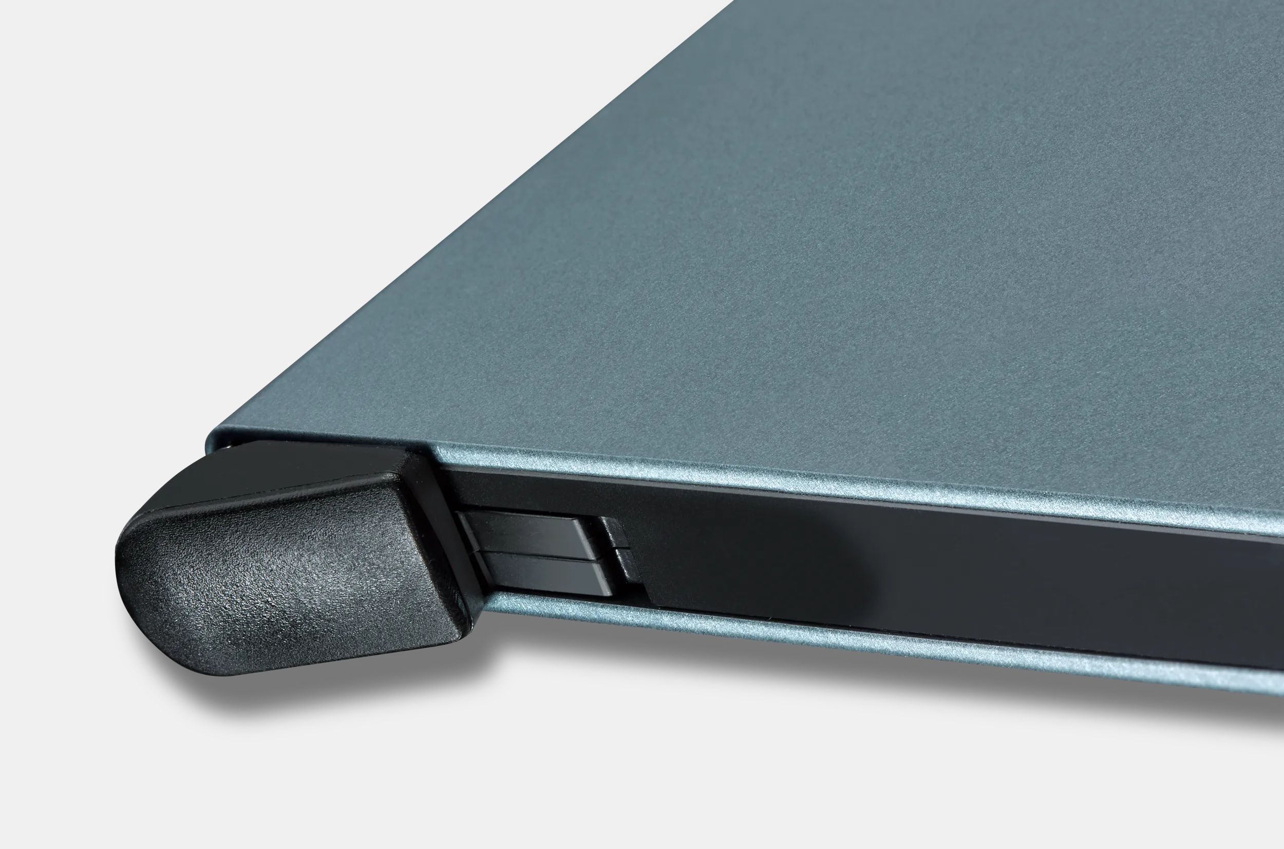 Altius Secrid Essential Card Wallet - 612679