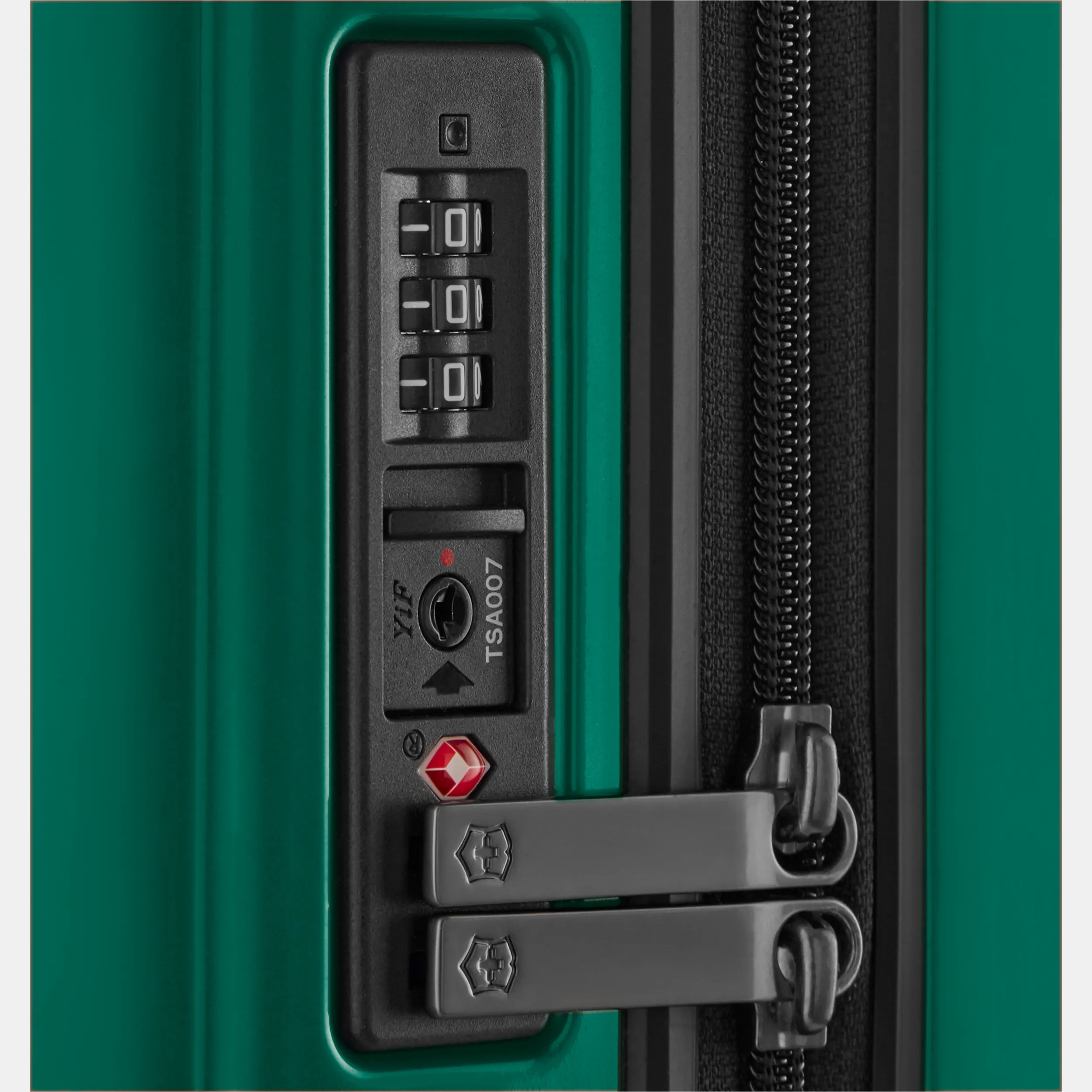 Airox Frequent Flyer Hardside Carry-On - 653504