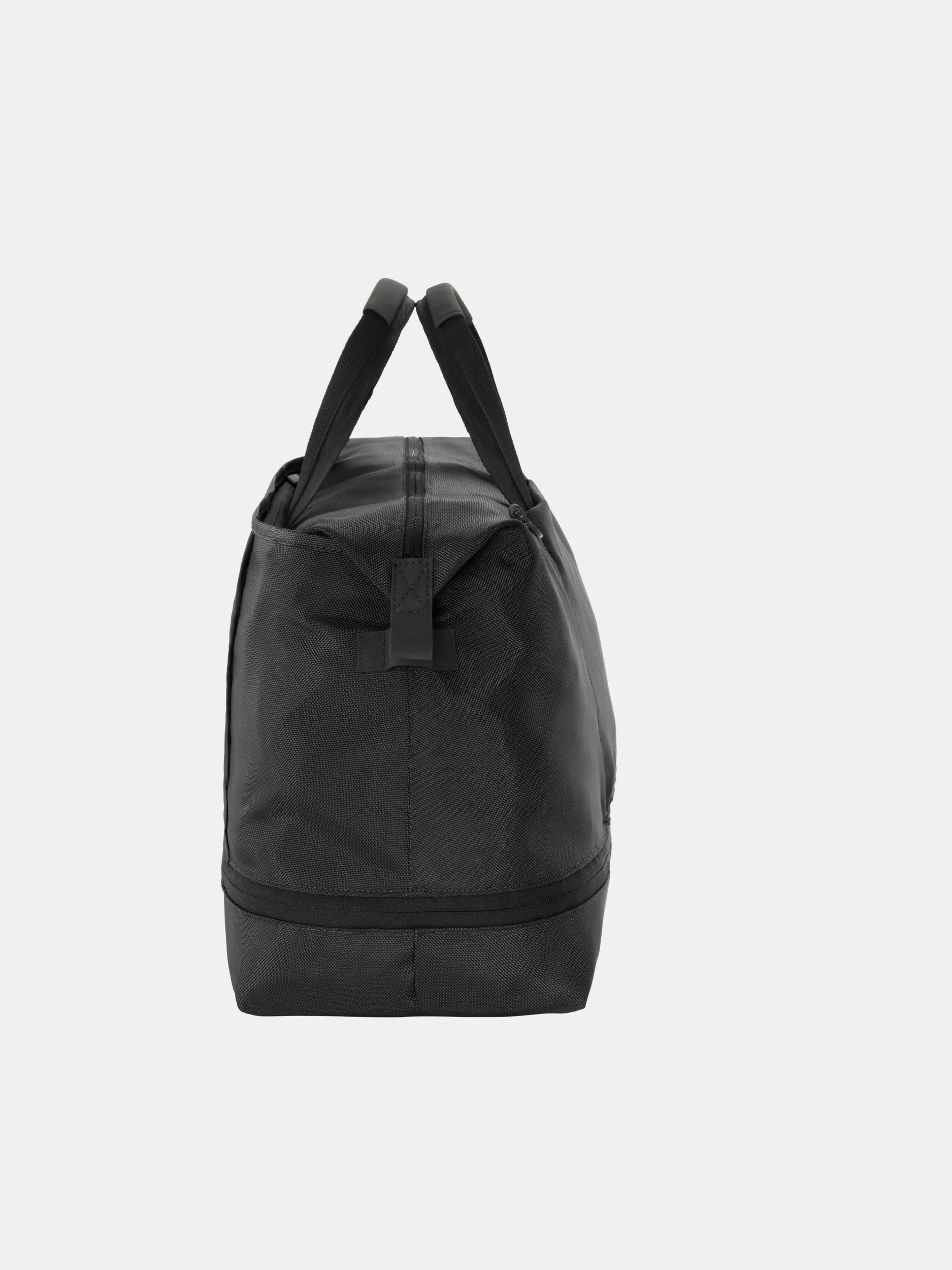 Victorinox Werks Traveler 6.0 Weekender XL in black 605593