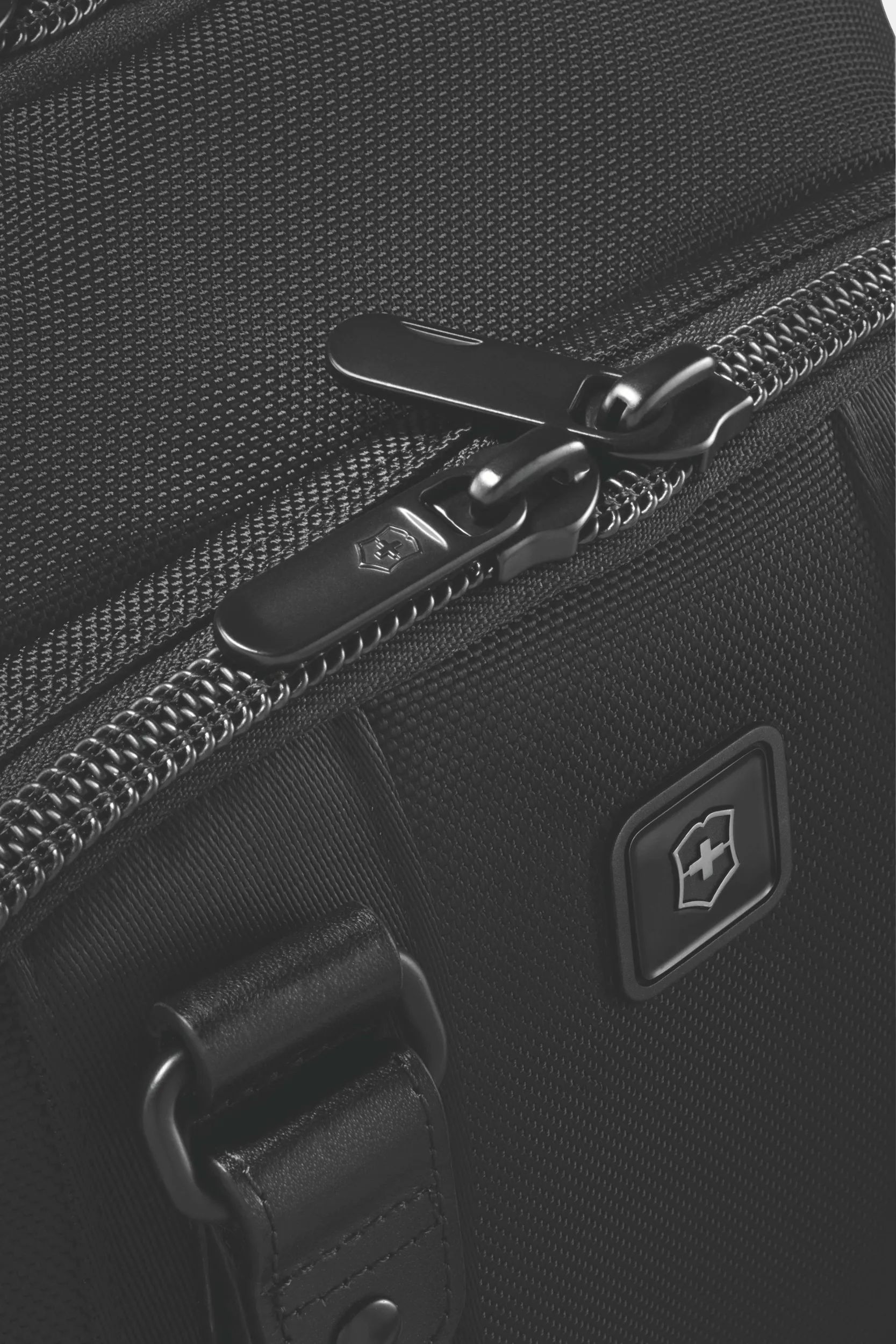 Victorinox Lexicon Professional Bellevue 15 in black - 601115