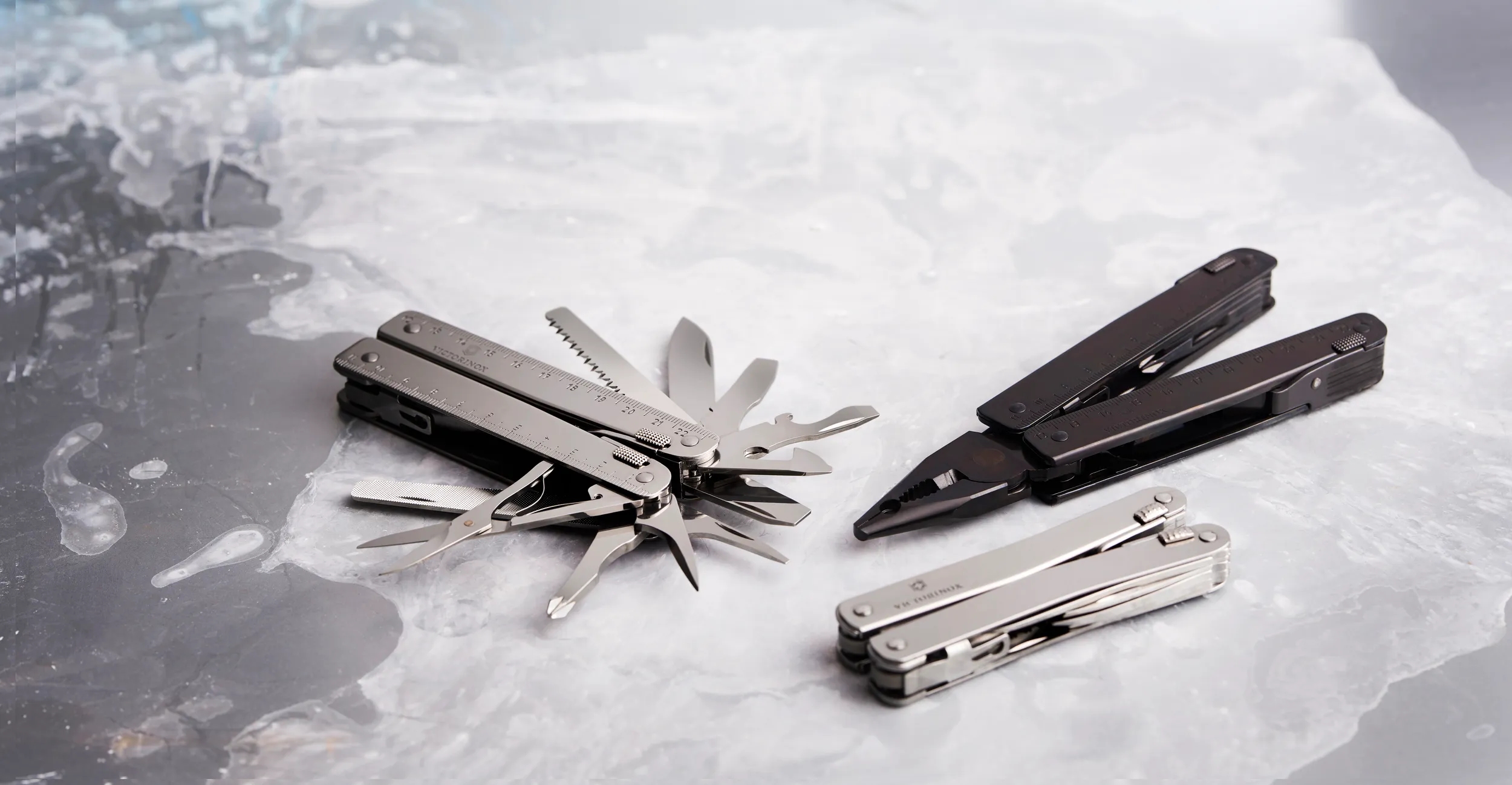 Alicates multiuso Victorinox versiones Swiis Tool Classic y Spirit