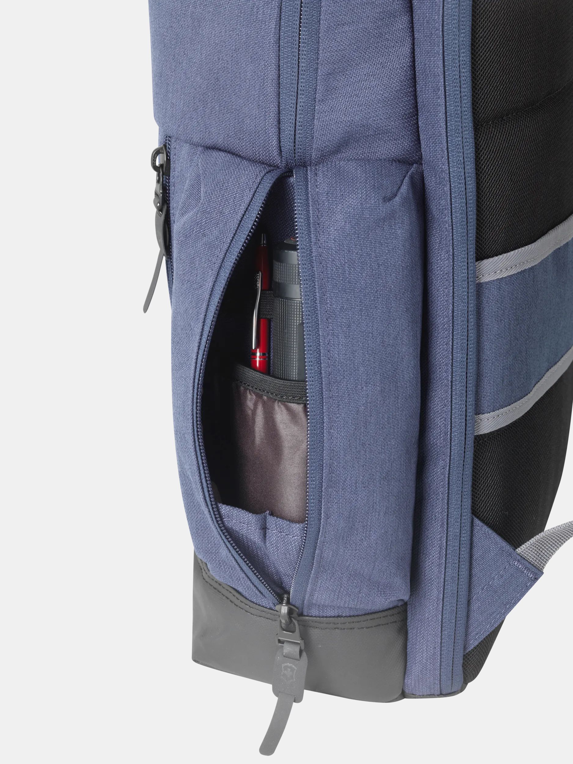 Victorinox altmont classic on sale